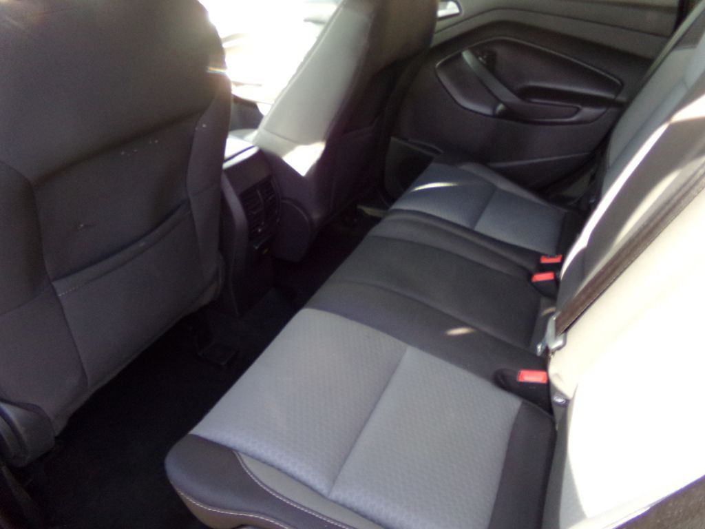 2017 Ford Escape Image 6