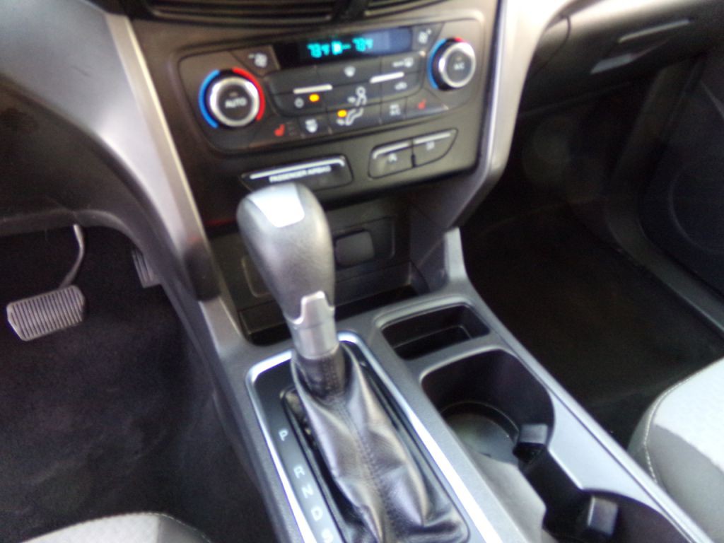 2017 Ford Escape Image 9