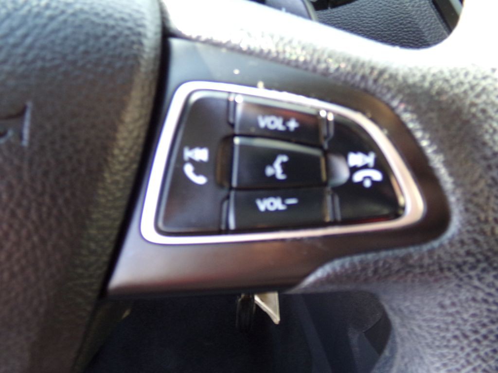 2017 Ford Escape Image 12