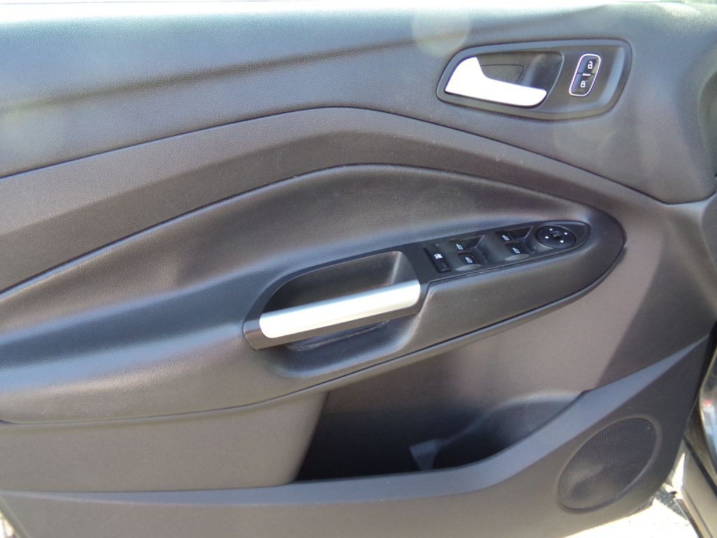 2017 Ford Escape Image 13