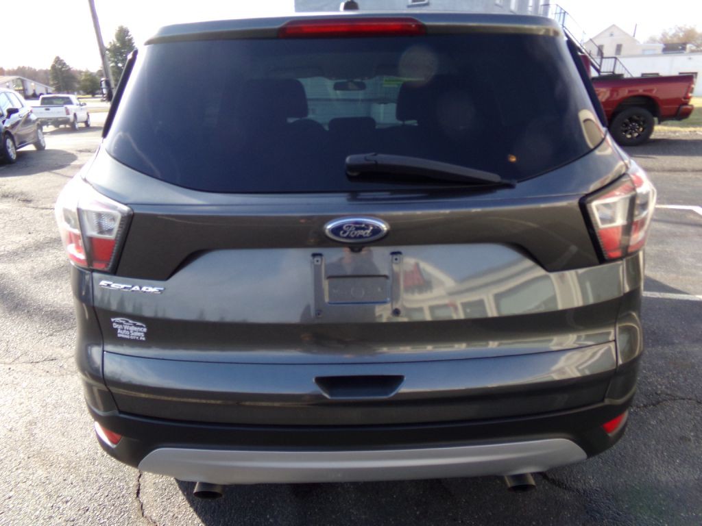 2017 Ford Escape Image 15