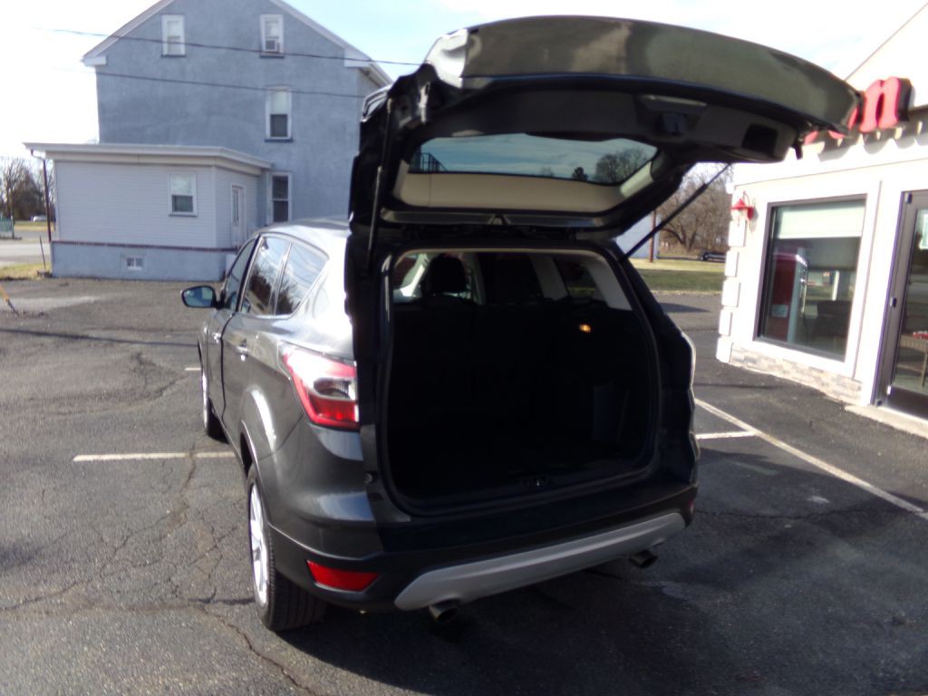 2017 Ford Escape Image 16