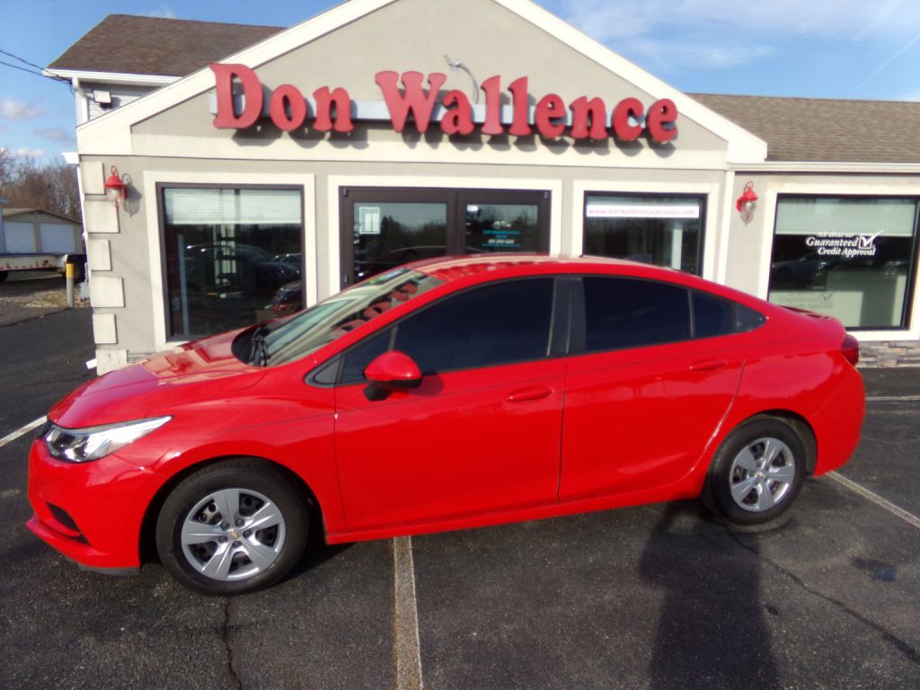 2017 Chevrolet Cruze Image 1