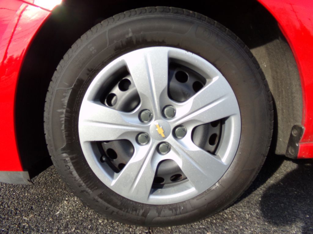 2017 Chevrolet Cruze Image 16