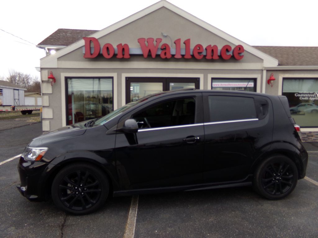 2018 Chevrolet Sonic Image 1