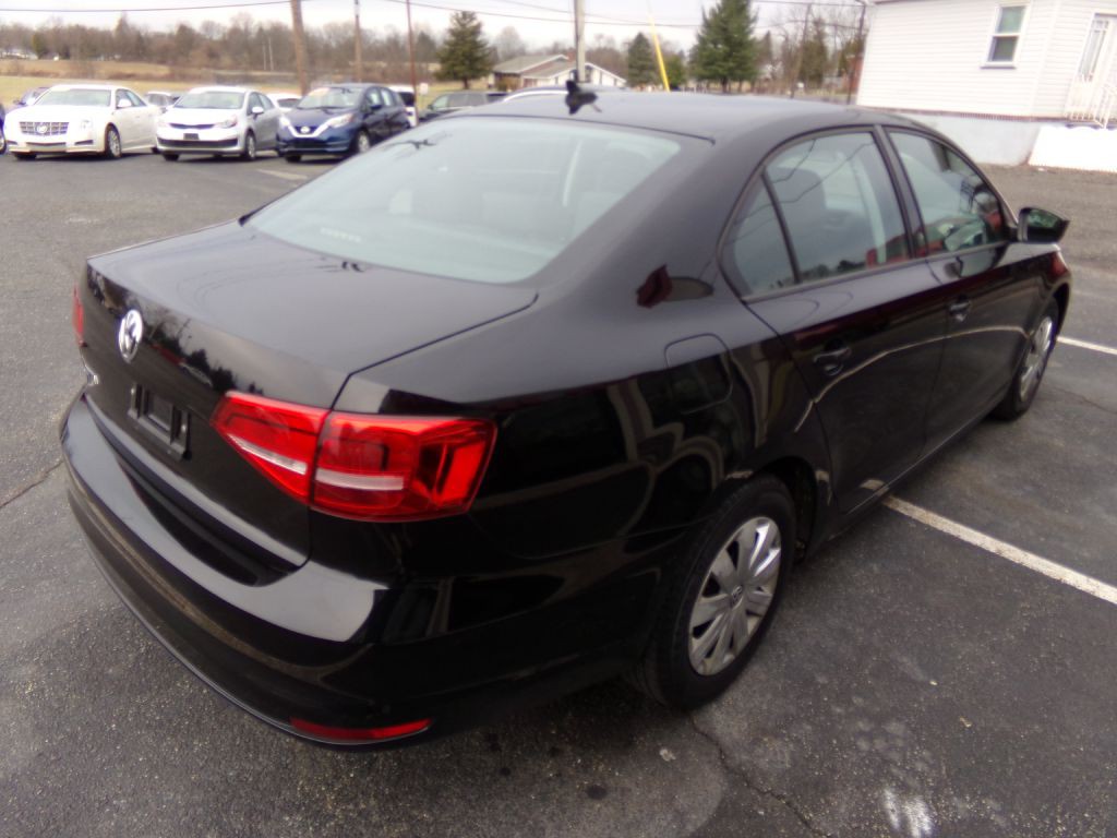 2015 Volkswagen Jetta Image 3