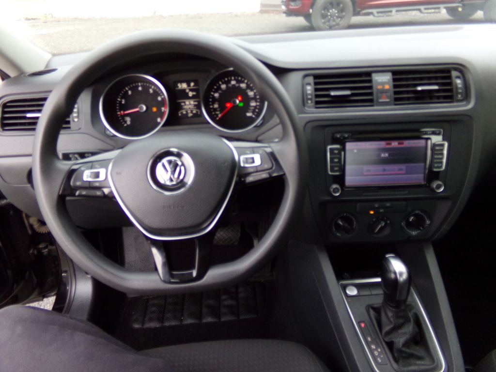 2015 Volkswagen Jetta Image 7