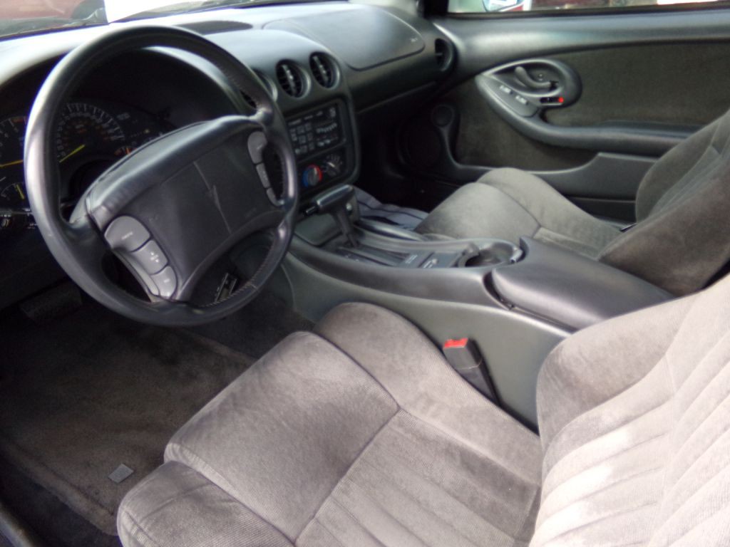 1994 Pontiac Firebird Image 5