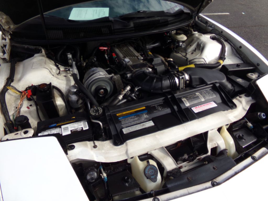 1994 Pontiac Firebird Image 16