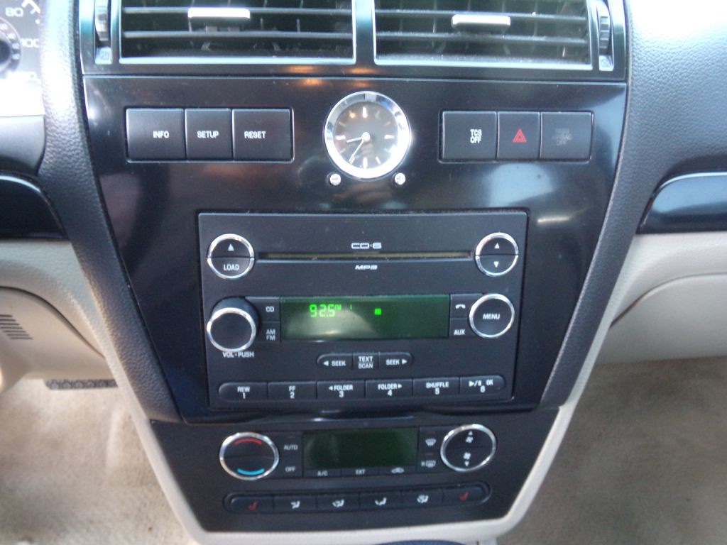 2008 Ford Fusion Image 8