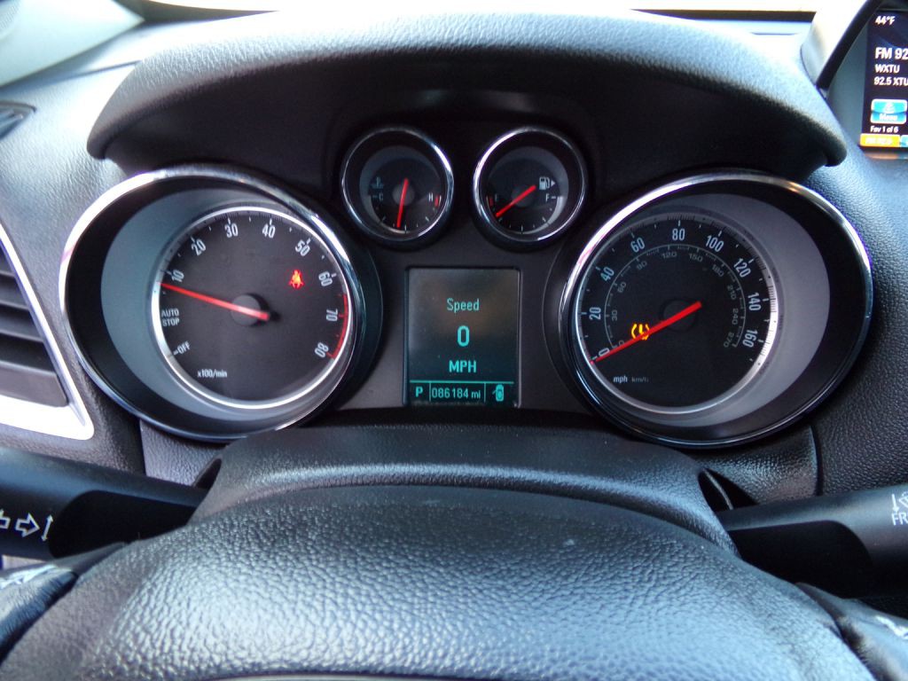 2016 Buick Enclave Image 13