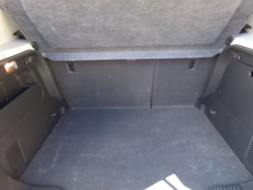 2016 Buick Enclave Image 19