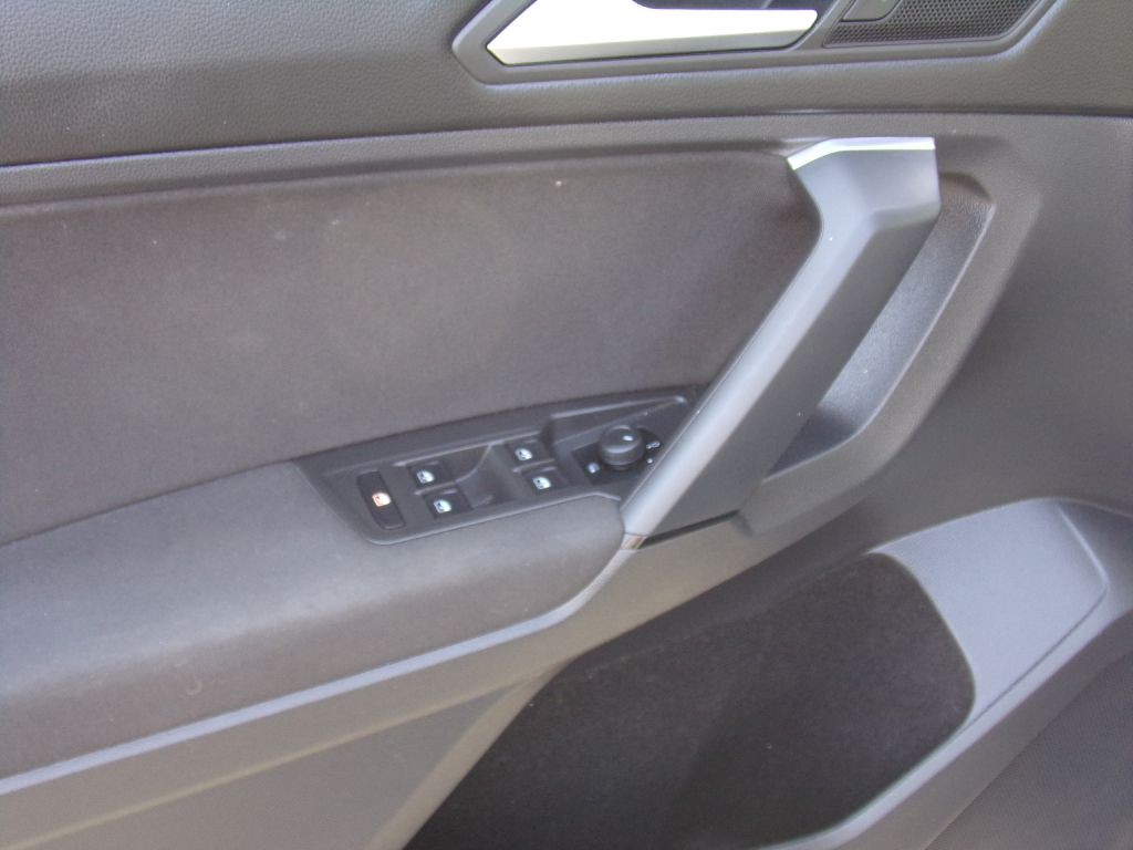 2019 Volkswagen Tiguan Image 13