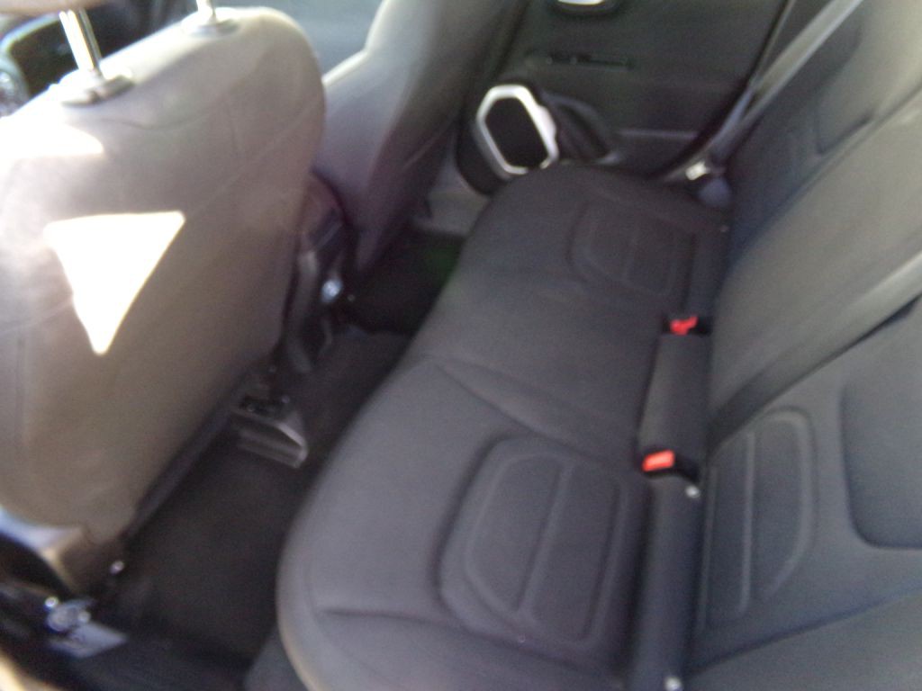 2018 Jeep Renegade Image 6