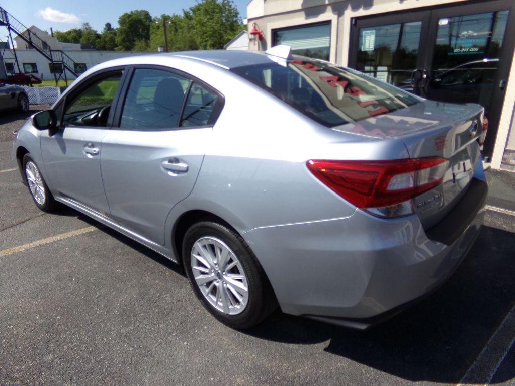 2017 Subaru Impreza Image 2