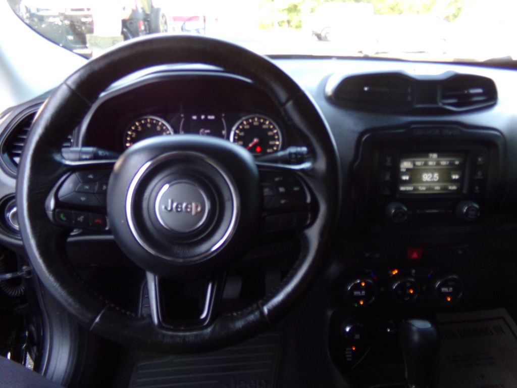 2017 Jeep Renegade Image 7