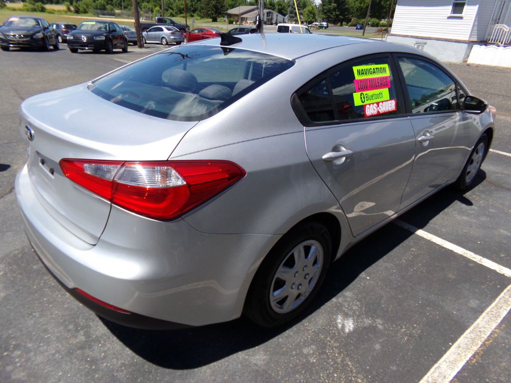 2015 Kia Forte Image 3