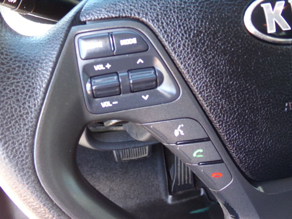 2015 Kia Forte Image 11