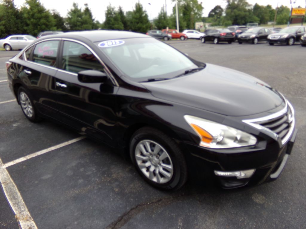 2015 Nissan Altima Image 5