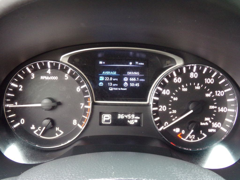 2015 Nissan Altima Image 10