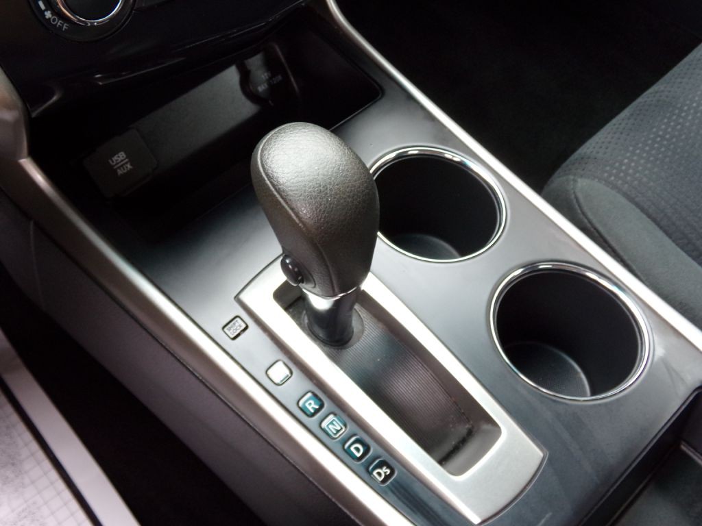 2015 Nissan Altima Image 12