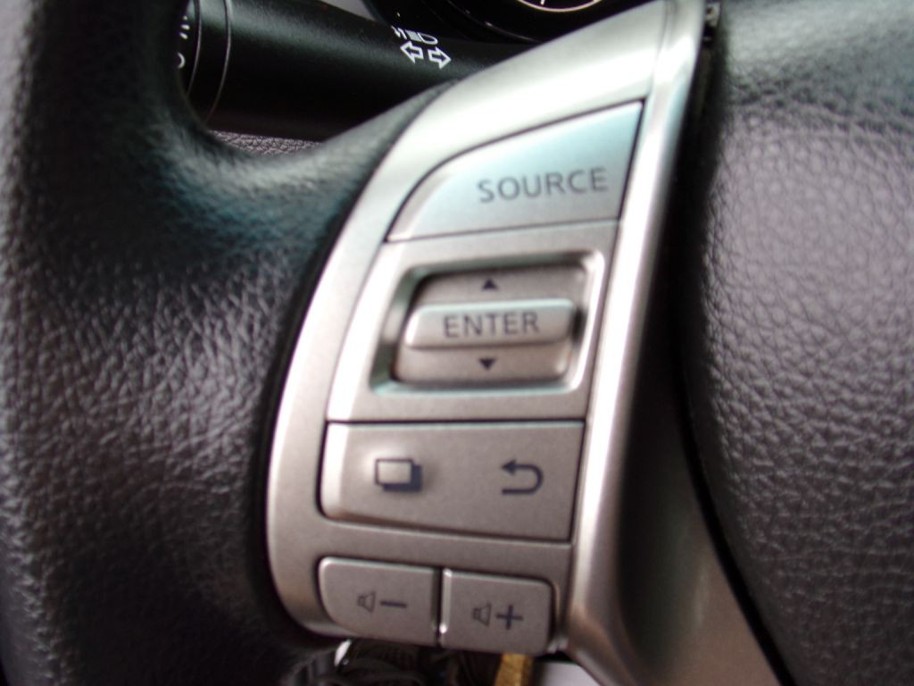 2015 Nissan Altima Image 17