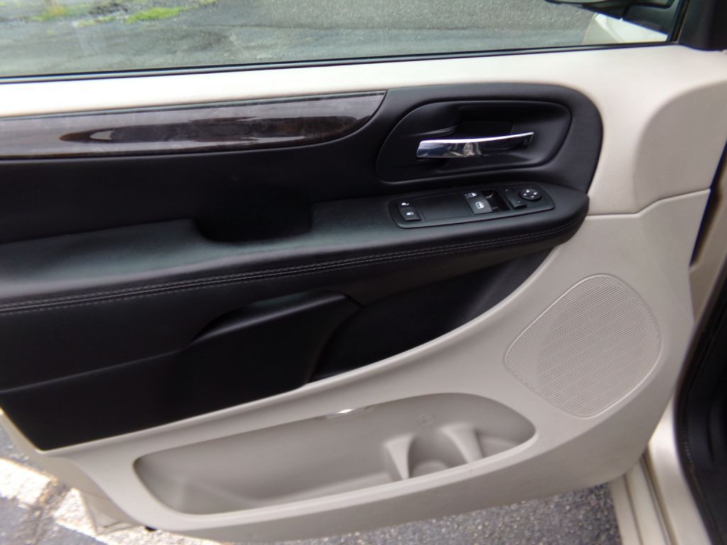 2014 Dodge Grand Caravan Image 18