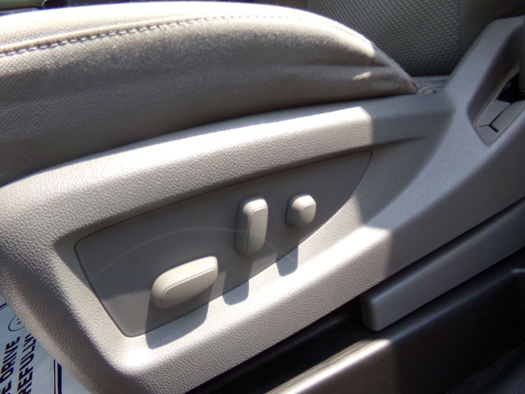 2014 Chevrolet Silverado 1500 Image 20