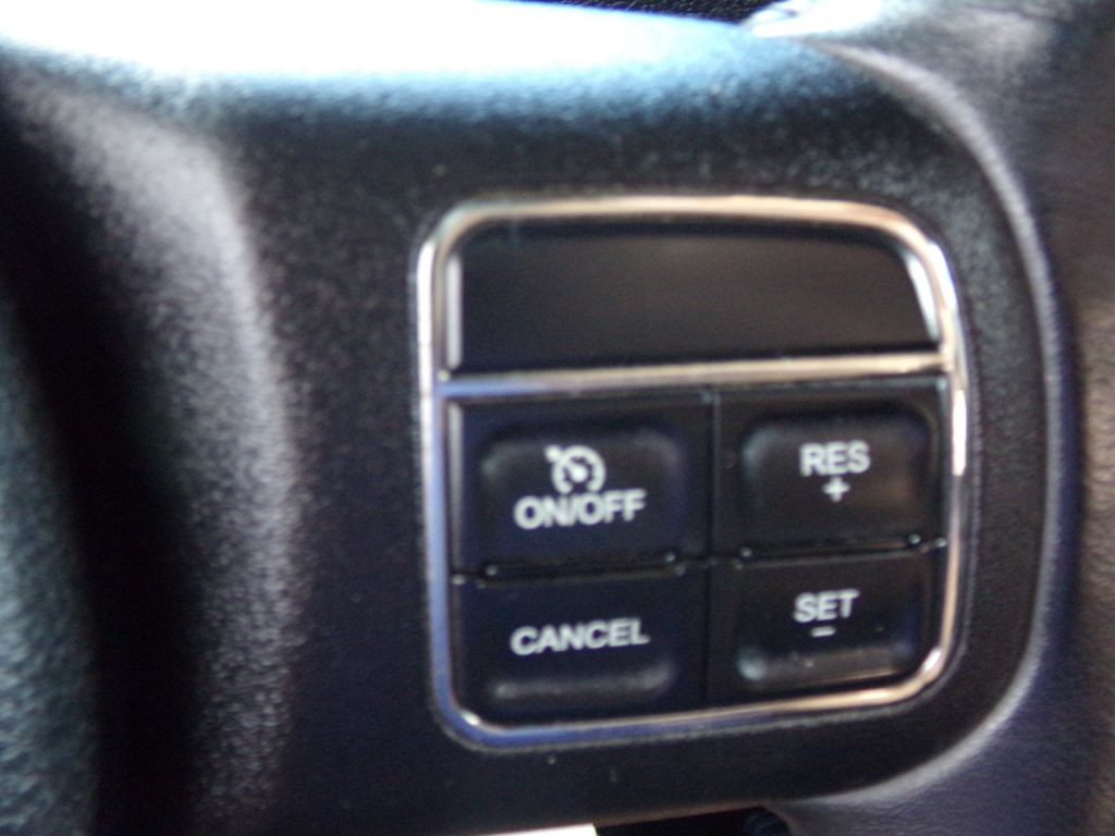 2011 Jeep Wrangler Unlimited Image 15