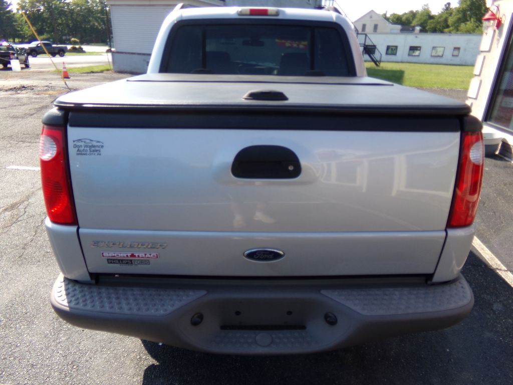 2001 Ford Explorer Image 3