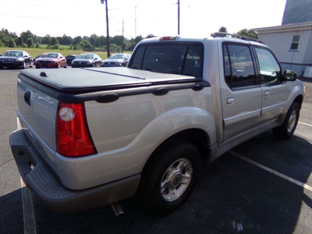 2001 Ford Explorer Image 4