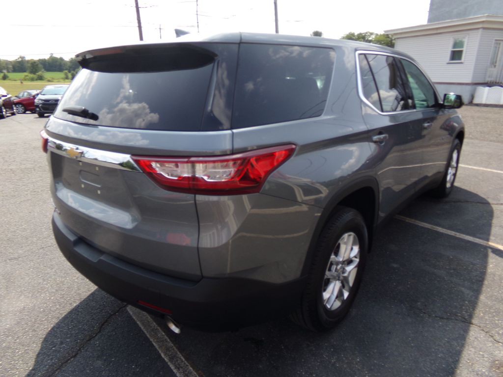 2018 Chevrolet Traverse Image 3