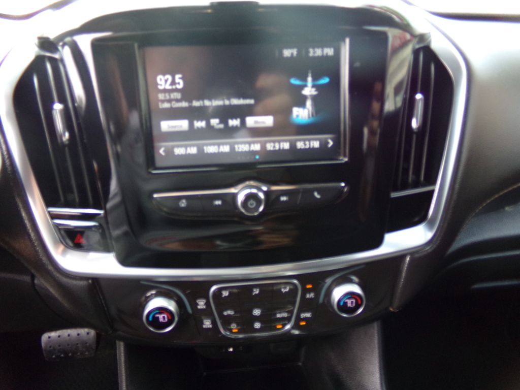 2018 Chevrolet Traverse Image 11