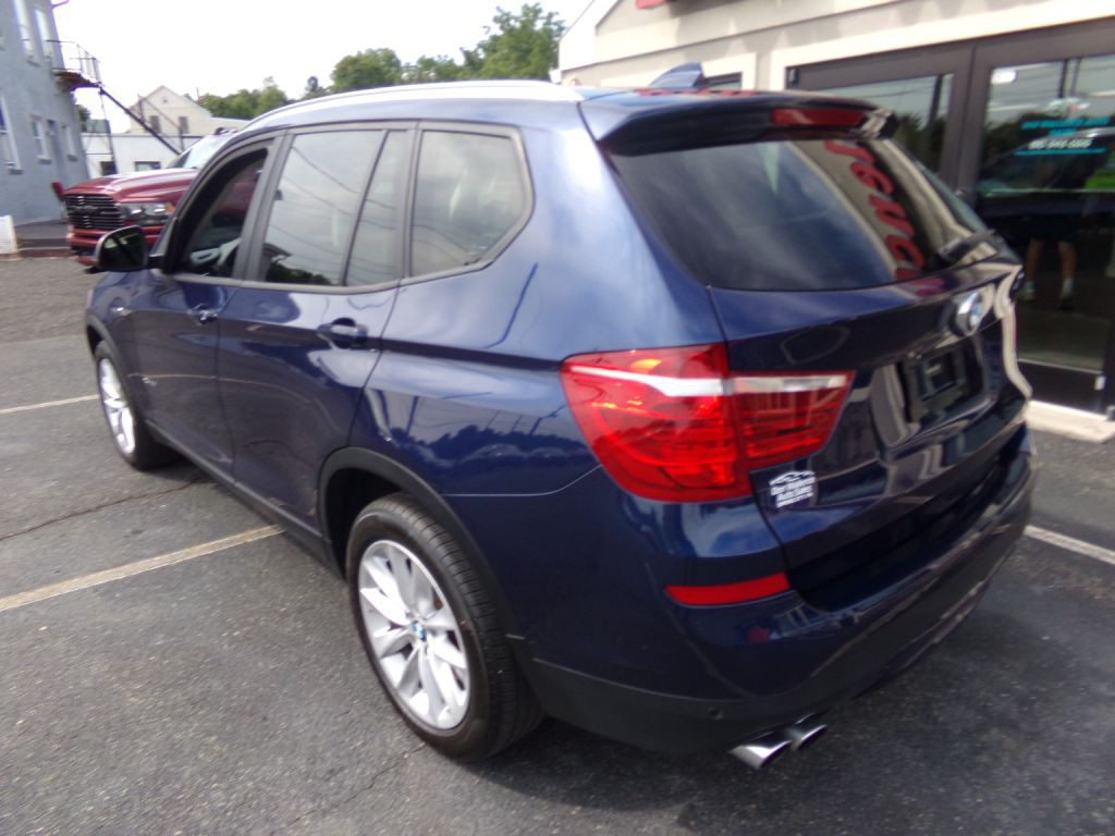 2016 BMW X3 Image 2