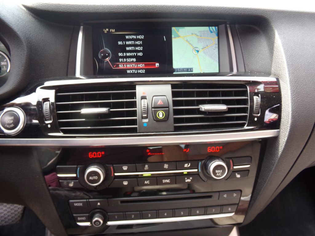 2016 BMW X3 Image 9