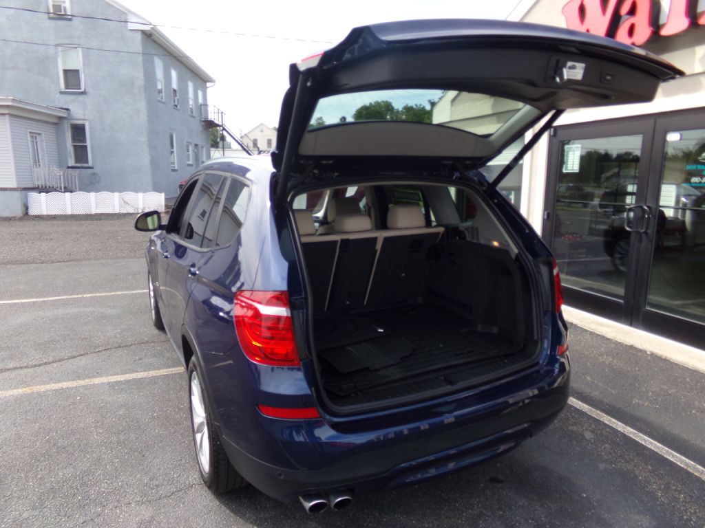 2016 BMW X3 Image 18