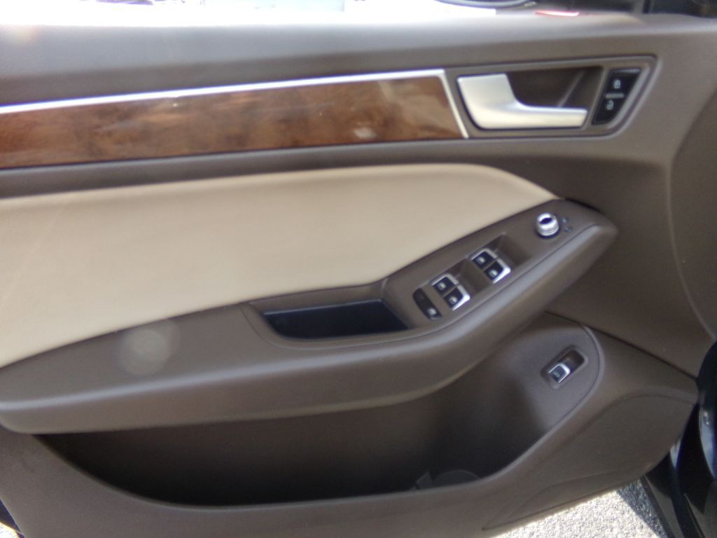 2015 Audi Q5 Image 12