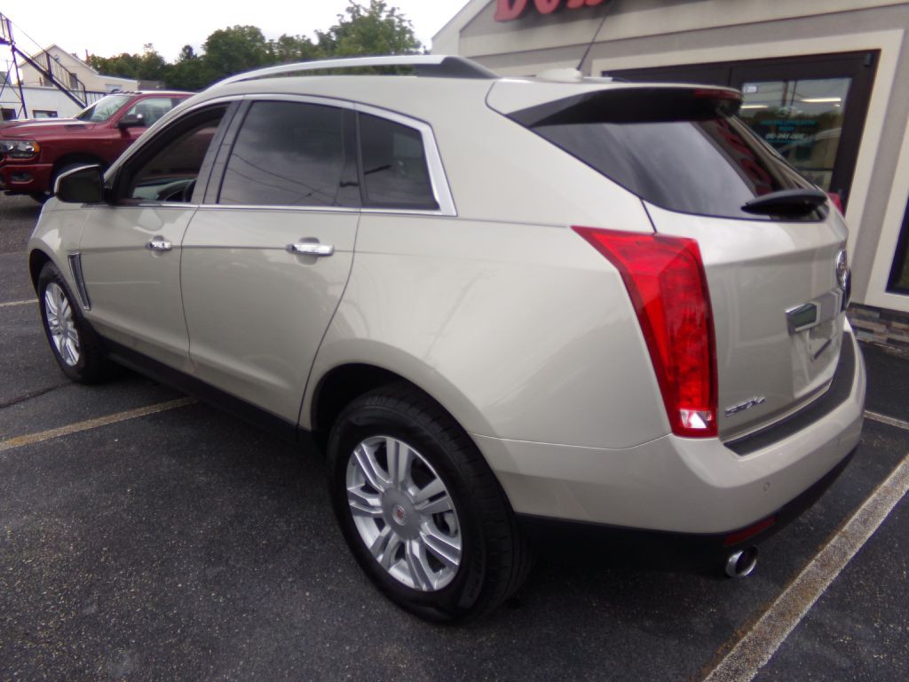 2016 Cadillac SRX Image 2