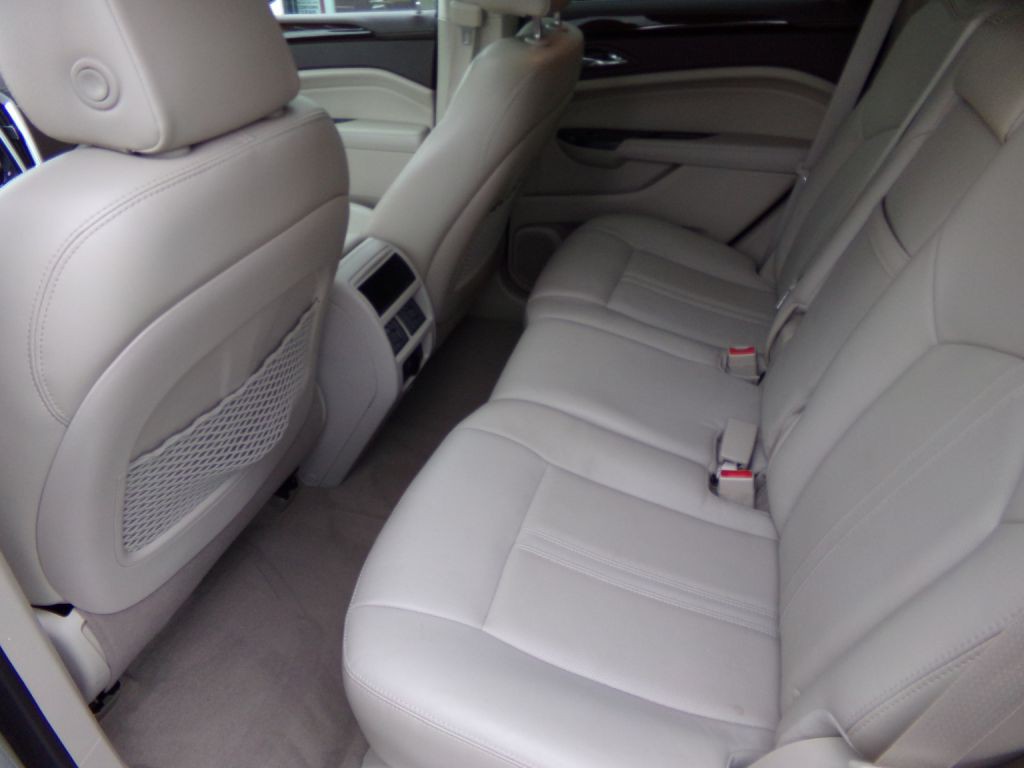 2016 Cadillac SRX Image 6