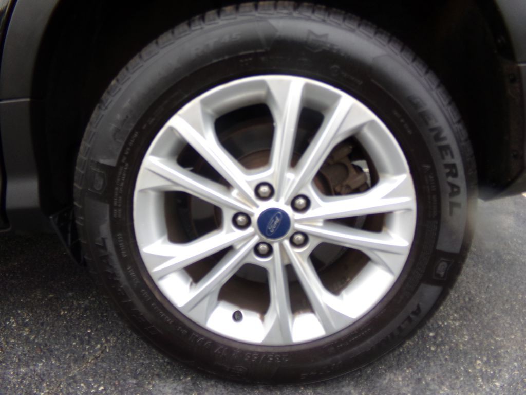 2017 Ford Escape Image 20