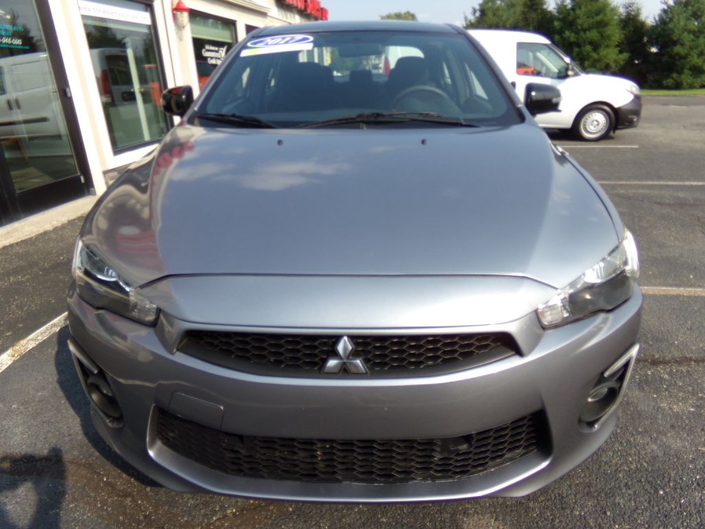 2017 Mitsubishi Lancer Image 6