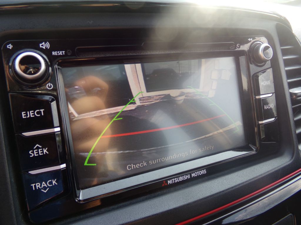 2017 Mitsubishi Lancer Image 20