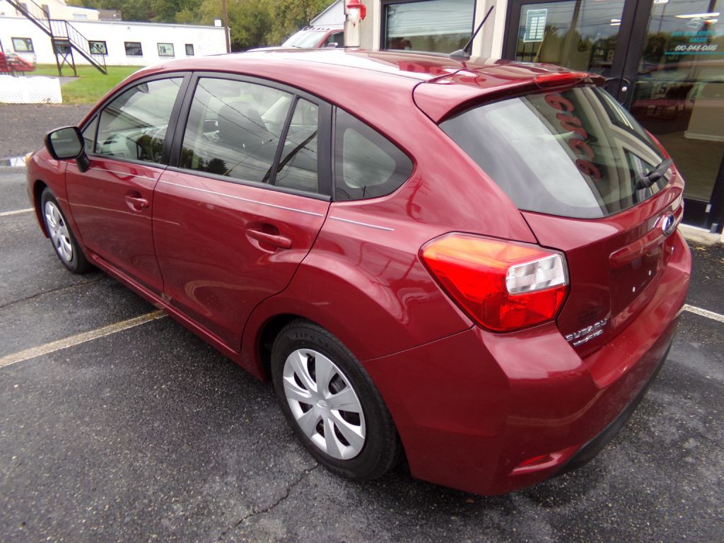 2014 Subaru Impreza Image 2