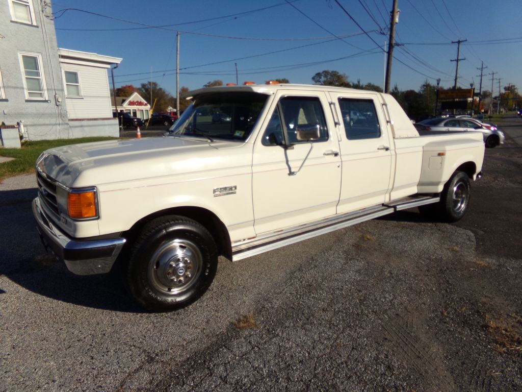1991 Ford F-350 Image 3