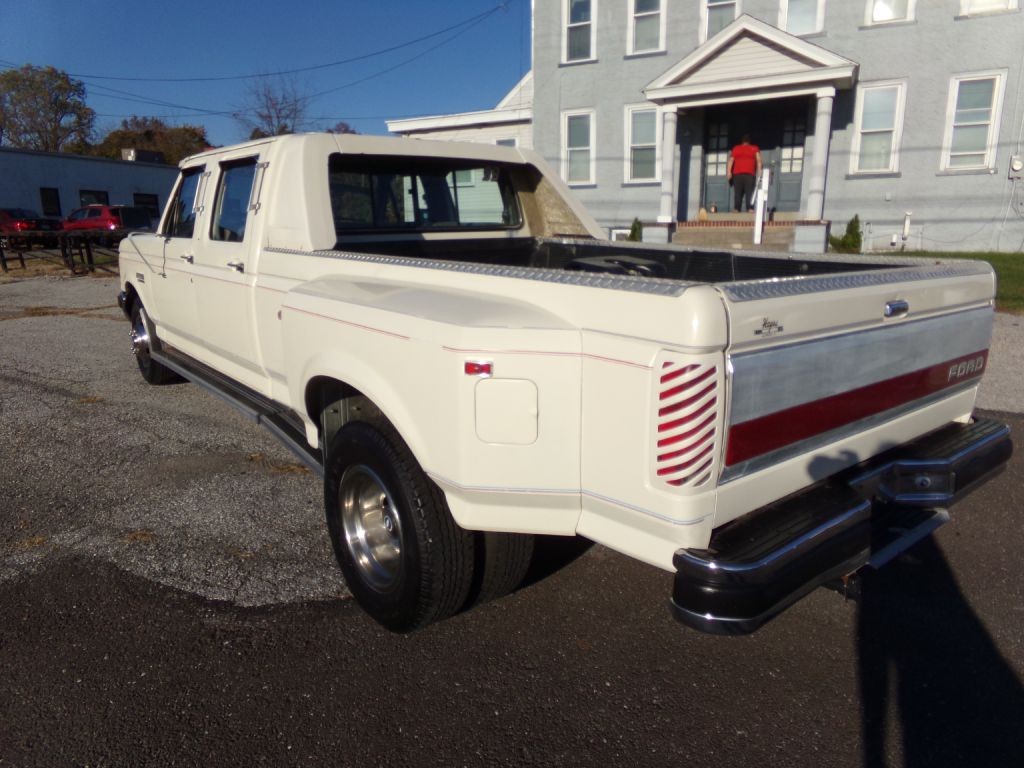 1991 Ford F-350 Image 4