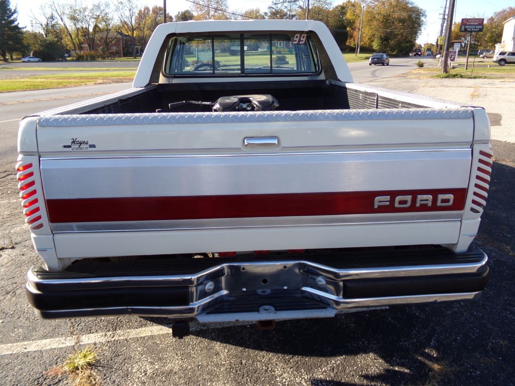 1991 Ford F-350 Image 16