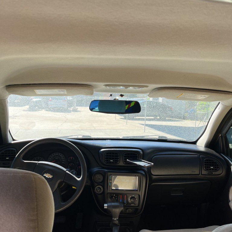 2006 Chevrolet Trailblazer Image 12