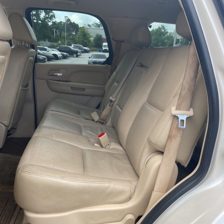 2007 Cadillac Escalade Image 9