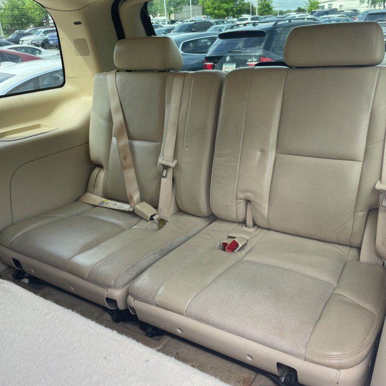 2007 Cadillac Escalade Image 11