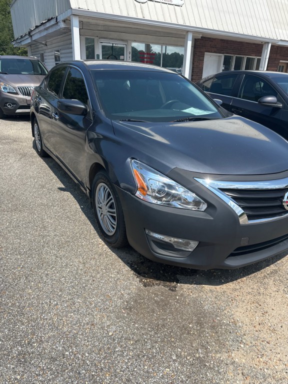2013 Nissan Altima Image 2